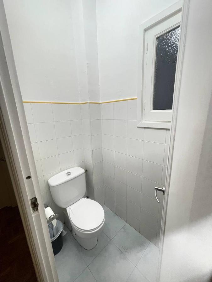 Villarroel Habitaciones Barcellona Esterno foto